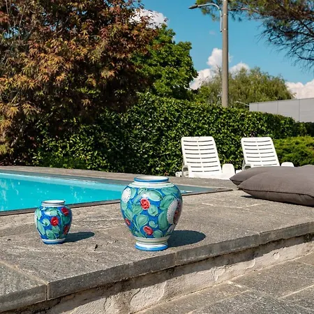 Yourelais, View On The Pool Orsenigo